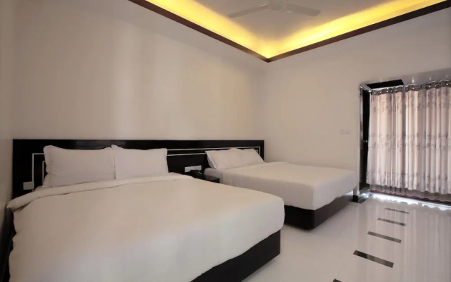 Hotel Elaf International