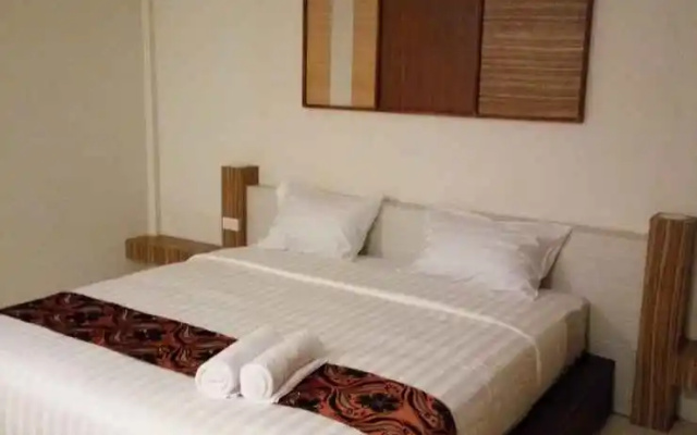 RedDoorz Premium near Anoi Itam Beach Sabang