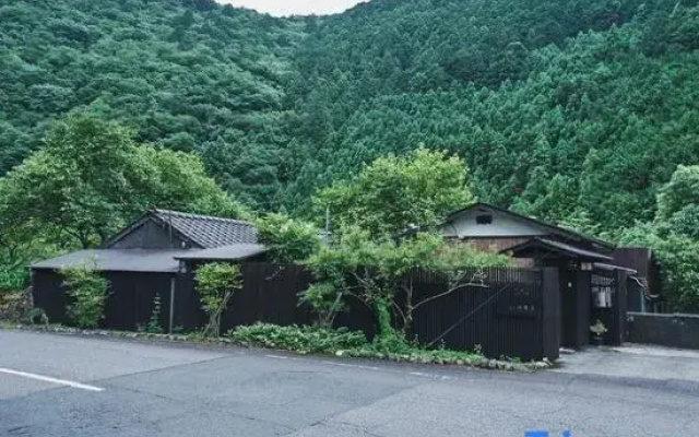 Kumano Shikitei