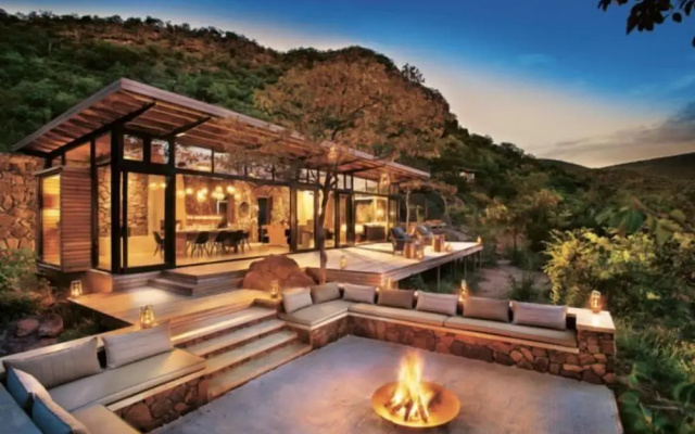 Black Bear Lodge