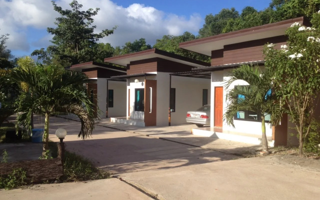 Langsuan resort