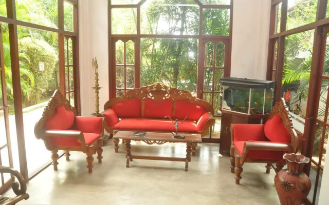 Silan Mo Hotel