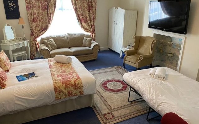 Calder House Hotel