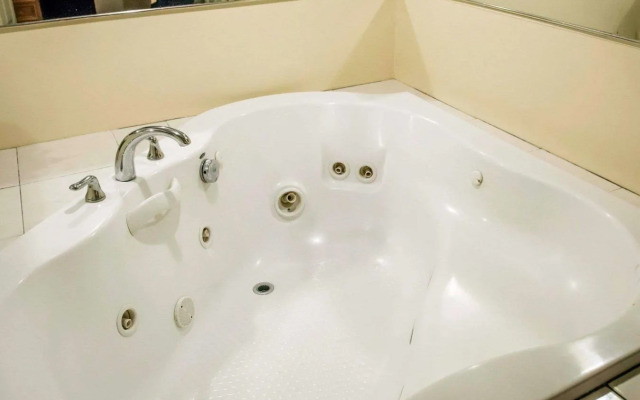 Quality Inn Perry