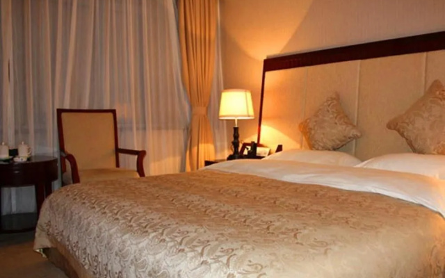 Financial Hotel Yantai