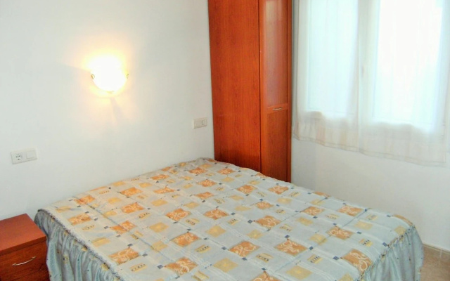 Apartamentos Rocamaura I