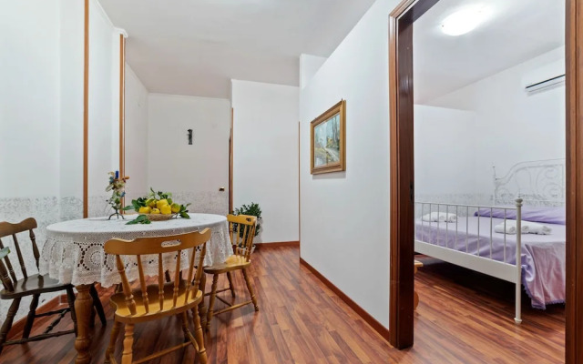 Pleasant Apartment in Pimonte With Veranda