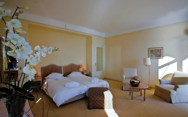 Hotel du Grand Lac Excelsior