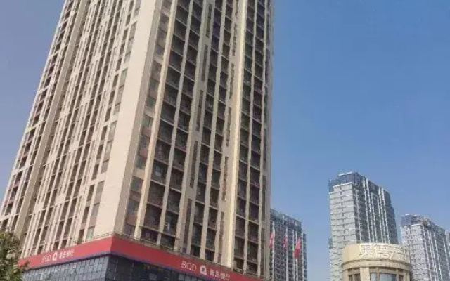 Wode Aladdin Homestay (Linyi Hongxing International Plaza)