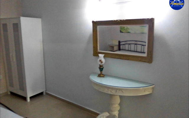 Amelie Apartment
