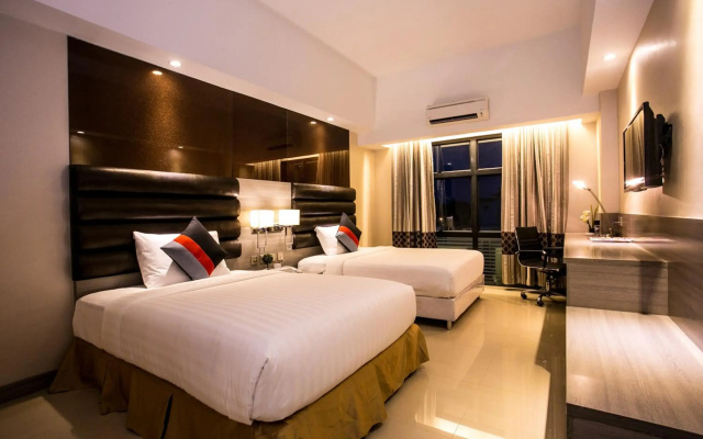 Prime Asia Hotel