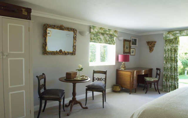 Pelham Hall Bed & Breakfast