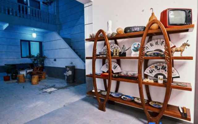 Shiyue B&B (Xi'an Lintong Terra Cotta Warriors Store）