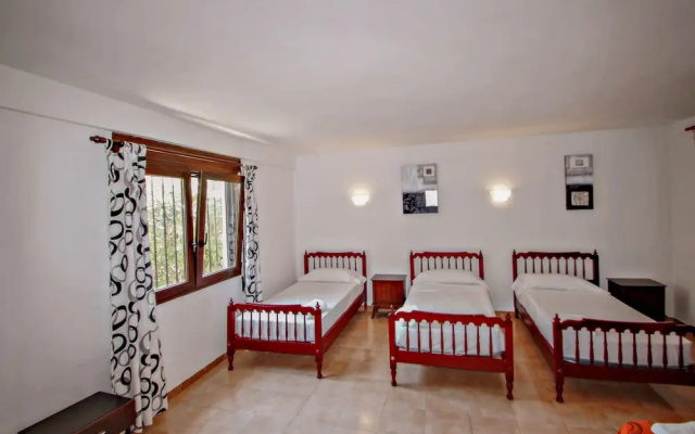 Flandes - traditionally furnished detached villa with peaceful surroundings in Benissa