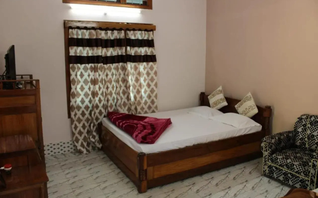 Sarmah Lodge
