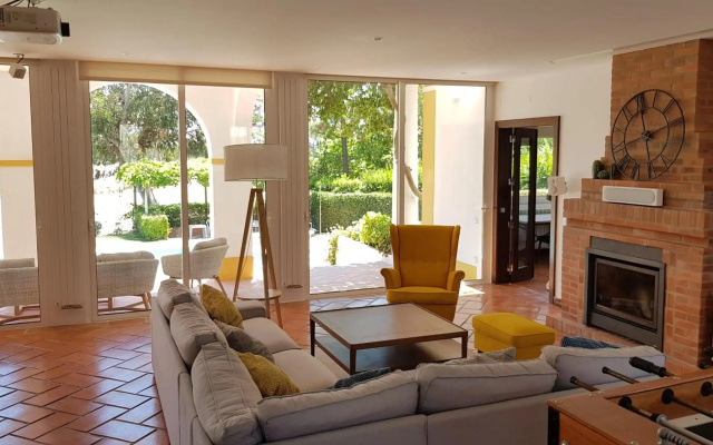 Villa Sequoia - Beach and Lake Private Holidays