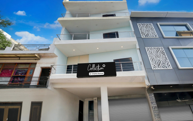 Super Collection O by OYO Nayagaon Vikas Nagar