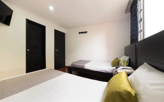 Hotel Dorado 100