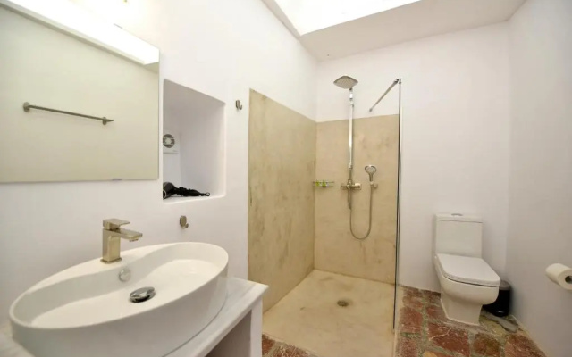 Hydra Hospitality Port Apartment
