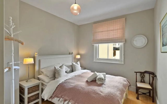 Villa in Sidmouth With Sea Views
