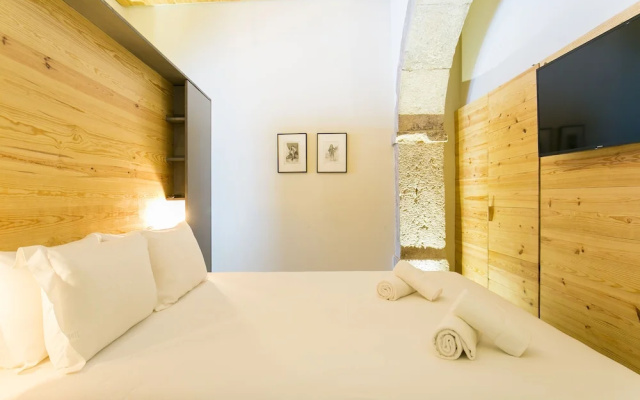 ALTIDO Charming 1-bed Apt w/private entrance, 5mins to Time Out Market