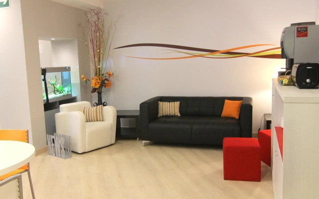 Hostal Aslyp 114