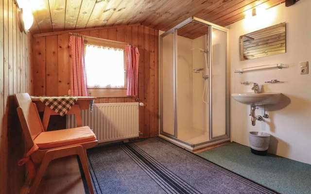 Beautiful Home in Gargellen With 5 Bedrooms and Wifi