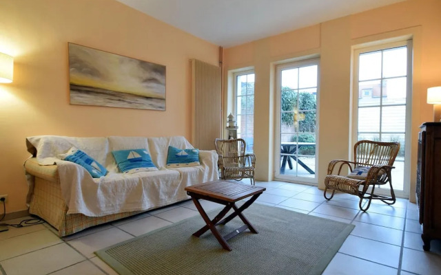 Beautifully Renovated House Centrally Located
