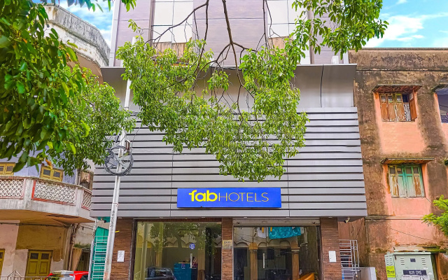 Fabhotel Eros 211