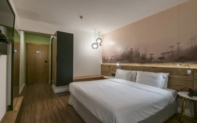 Hotel Cassino Tower Curitiba Aeroporto By Nacional Inn