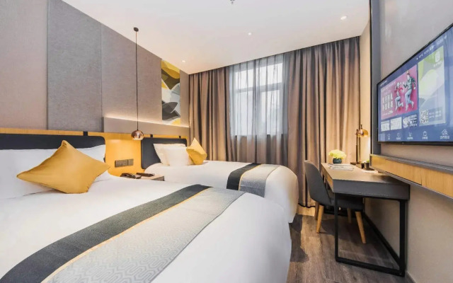 Home Inn Selected (Shanghai Lujiazui, Expo Center)