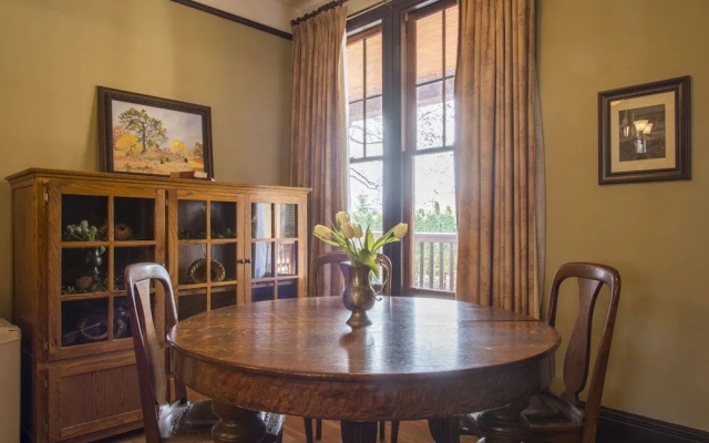 Naramata Heritage Inn & Spa