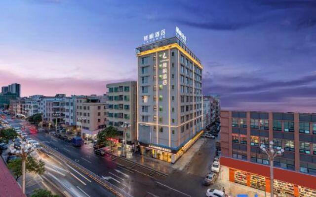 Lavande Hotel (Dongguan Huangjiang Walmart Rainbow Shopping Center)