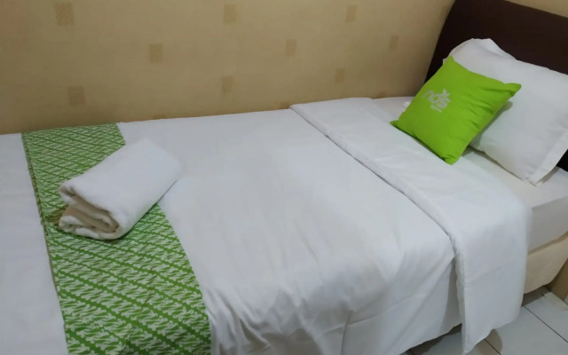 Apartment Kalibata City by Novi
