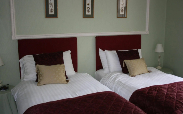 Ravenscourt Guest House