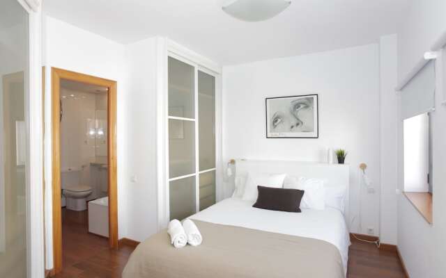 Отель 1212 - Olimpic Ciutadella Apartment Испания, Барселона - отзывы, цены и фото номеров - забронировать отель 1212 - Olimpic Ciutadella Apartment онлайн комната для гостей