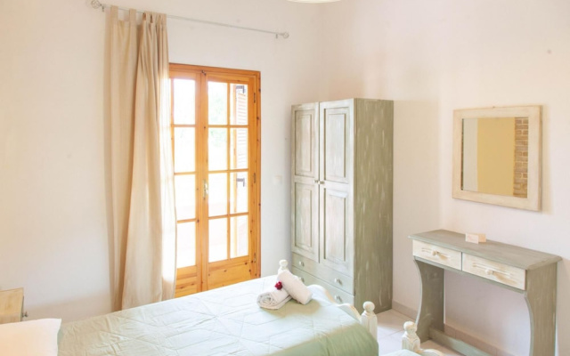 Dalia Apartment in Corfu