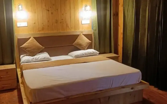 Harsil apple homestay