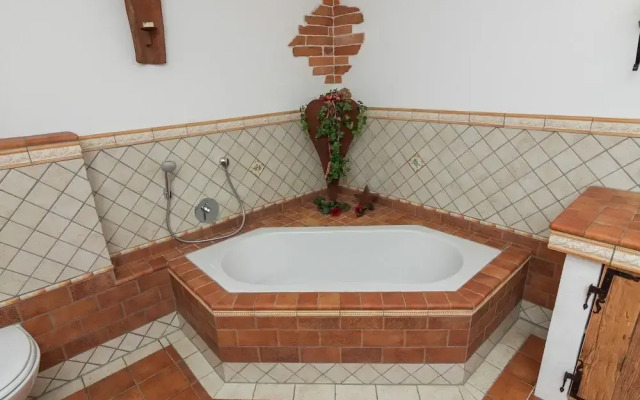 Quaint Holiday Home in Feldwies near Ski Area