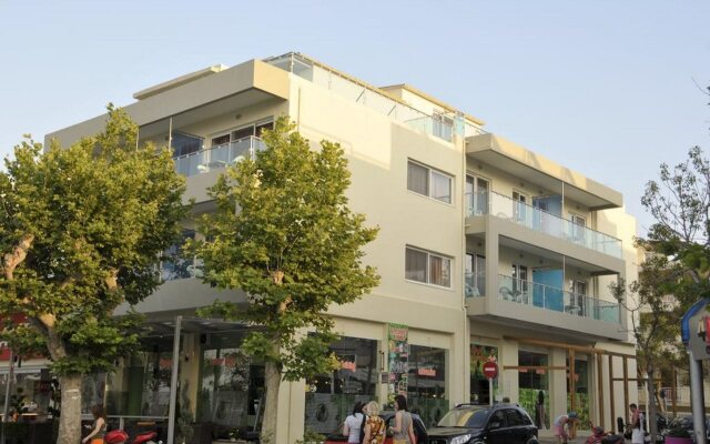 Отель Bristol Hotel & Apartments Греция, Кос - отзывы, цены и фото номеров - забронировать отель Bristol Hotel & Apartments онлайн вид на фасад