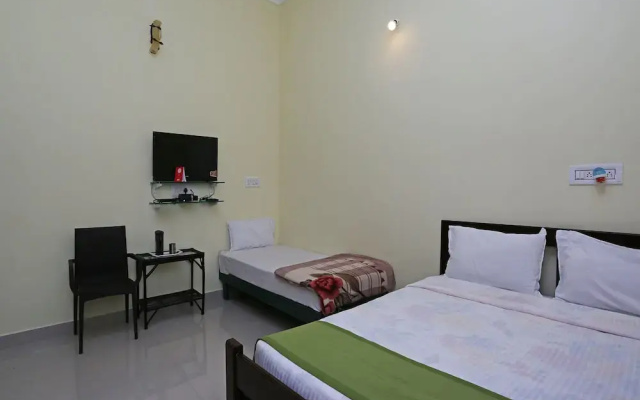 OYO 9263 Home Breezy 2 BHK Stuart Hill