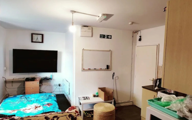 Birmingham - Apartment - Sleeps 3 - Great Location