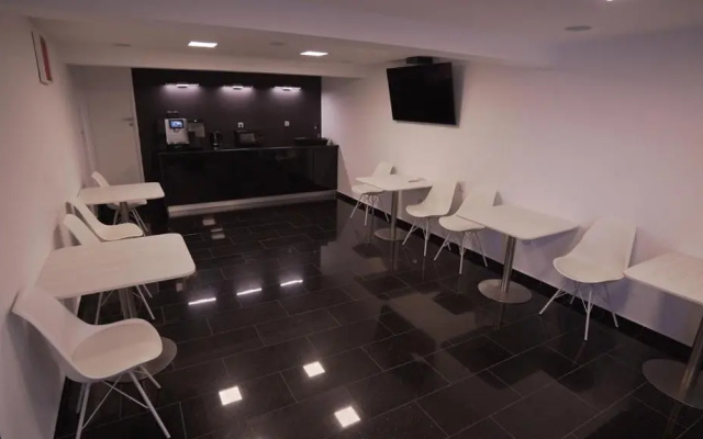 Vivo House