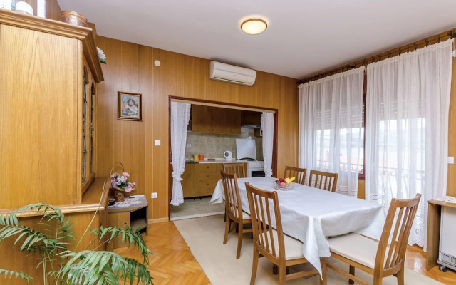 Apartments Toma