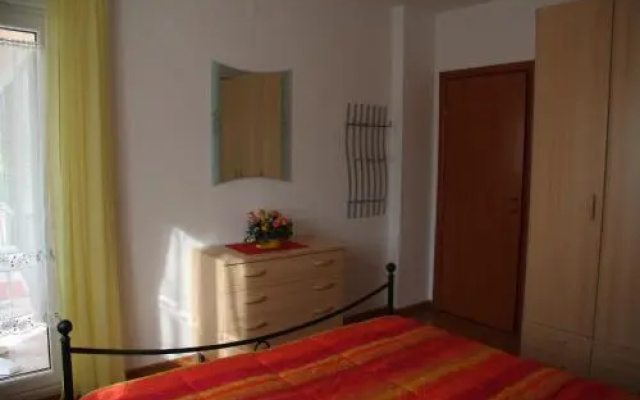 Apartment Anethum