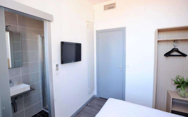 Hotel De France