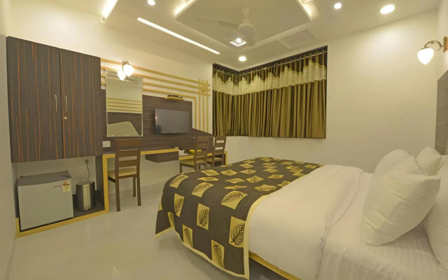 Hotel J P International