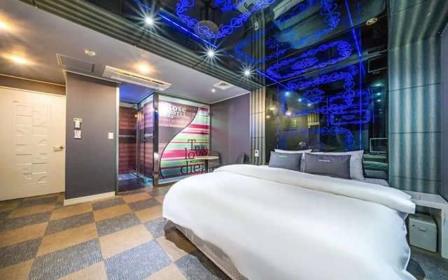 Gyeongju Rose Hotel Hwangni Dan-Gil Branch