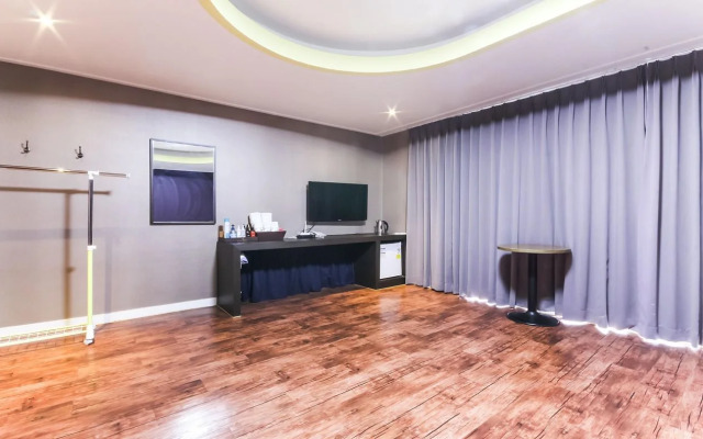 Hotel Inus