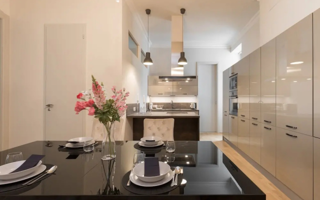 Luxury and Style Grand Apartment